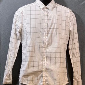 Checked pattern button up shirt